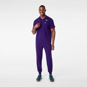FIGS Men’s Leon Three-Pocket Scrub Top™ purple size XXL